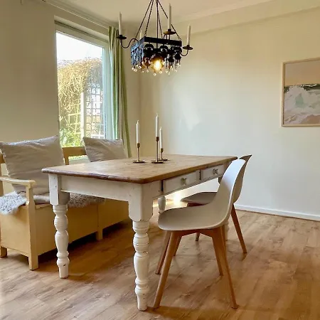 Apartment Seeschön - Im Grünen Zwischen Und Ratekau